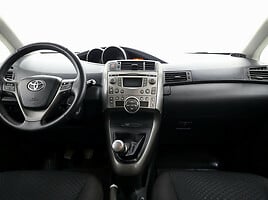 Toyota Verso 2010 m Vienatūris