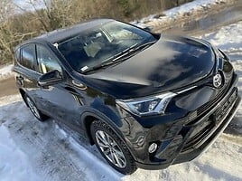 Toyota Rav4 IV 2016 г запчясти