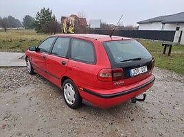 Volvo V40 2000 y Wagon