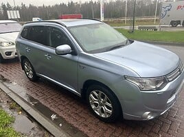 Mitsubishi Outlander III 2014 y