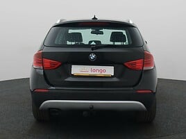 Bmw X1 2011 г Внедорожник / Кроссовер