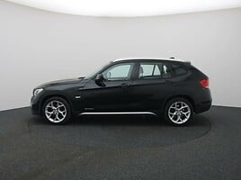 Bmw X1 2011 г Внедорожник / Кроссовер