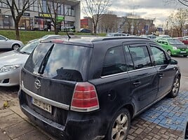 Opel Zafira 2006 г Минивэн