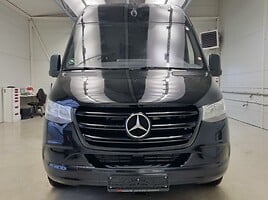 Mercedes-Benz Sprinter 2018 г Грузовой микроавтобус