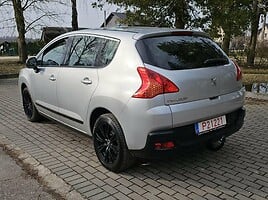 Peugeot 3008 2010 г Внедорожник / Кроссовер