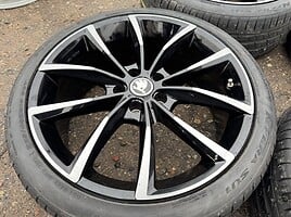 Skoda Siunciam, 8J ET45 light alloy R19 rims