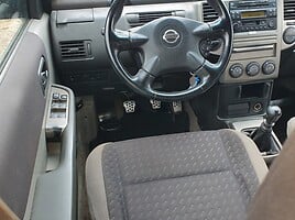 Nissan X-Trail 2003 г Внедорожник / Кроссовер