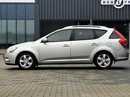 Kia Cee'd 2010 y Wagon