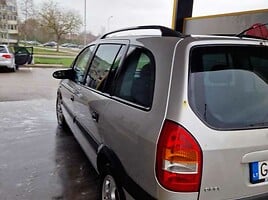 Opel Zafira A 2001 m