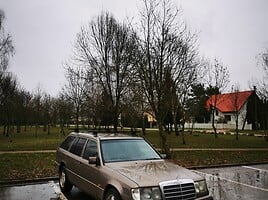 Mercedes-Benz E 250 1991 m Universalas