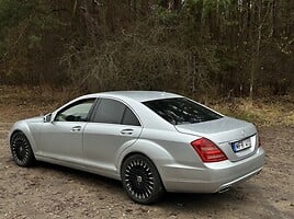 Mercedes-Benz S 320 2006 г Седан