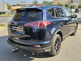 Toyota RAV4 2017 y Off-road / Crossover