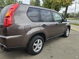 Nissan X-Trail 2008 г Внедорожник / Кроссовер