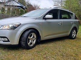 Kia Cee'd I 2011 г