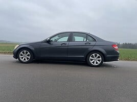 Mercedes-Benz C 220 2007 y Sedan