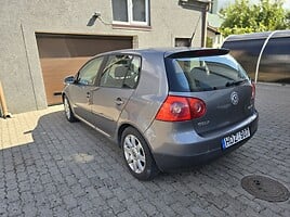 Volkswagen Golf 2005 г Хэтчбек