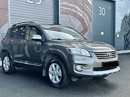 Toyota RAV4 2012 y Off-road / Crossover