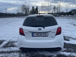 Toyota Yaris III 2015 г