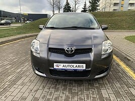 Toyota Auris 2008 y Hatchback