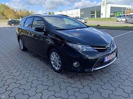 Toyota Auris 2014 m Universalas