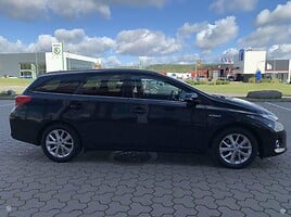 Toyota Auris 2014 m Universalas