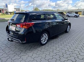 Toyota Auris 2014 m Universalas