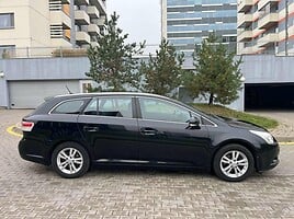 Toyota Avensis 2009 г Универсал