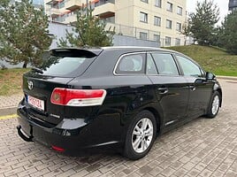 Toyota Avensis 2009 г Универсал