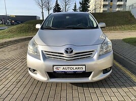 Toyota Verso 2010 y Van