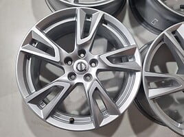 Volvo XC60 originalūs XC60 light alloy R18 rims