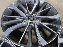 Toyota Avensis light alloy R17 rims