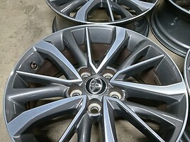 Toyota Avensis light alloy R17 rims