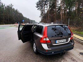 Volvo V70 2008 y Wagon