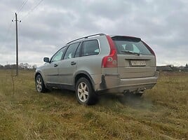 Volvo XC90 2002 y Off-road / Crossover