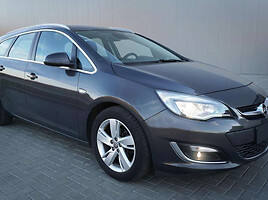 Opel Astra 2013 г Универсал