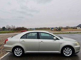 Toyota Avensis II 2005 y