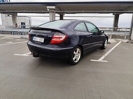 Mercedes-Benz C 200 2004 г Купе