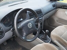 Volkswagen Golf 1998 y Hatchback