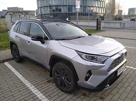 Toyota RAV4 2019 m Visureigis / Krosoveris