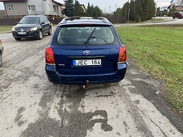 Toyota Avensis II 2004 y