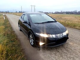 Honda Civic 2006 m Hečbekas