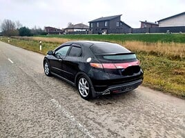 Honda Civic 2006 m Hečbekas