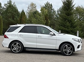 Mercedes-Benz GLE 350 2018 y Off-road / Crossover