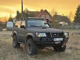 Nissan Patrol 2000 m Visureigis / Krosoveris