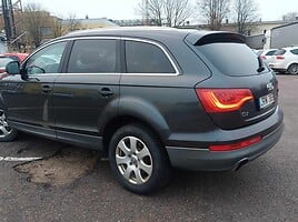 Audi Q7 2012 y Off-road / Crossover