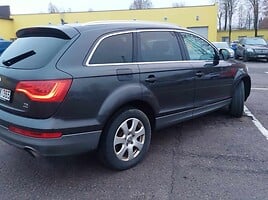 Audi Q7 2012 y Off-road / Crossover