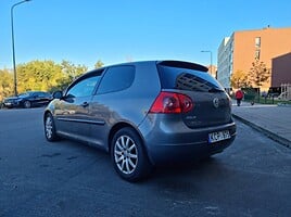 Volkswagen Golf 2005 г Хэтчбек