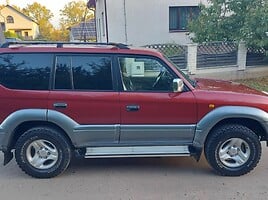 Toyota Land Cruiser 2000 y Off-road / Crossover