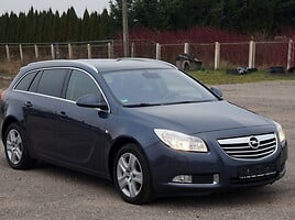 Opel Insignia Universalas 2011