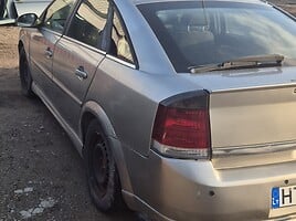 Opel Vectra 2004 г запчясти